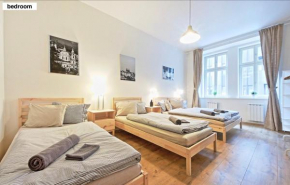 Minimalist Prague Style Condo 60m2 - 9 Min Walk to Wenceslas Square, Prague